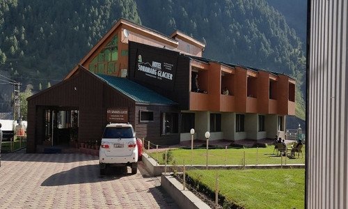 hotel-sonamarg-glacier-1